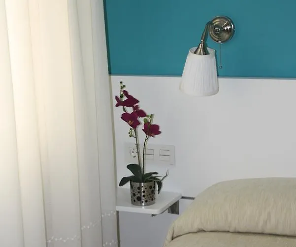 Verona בית הארחה 3*